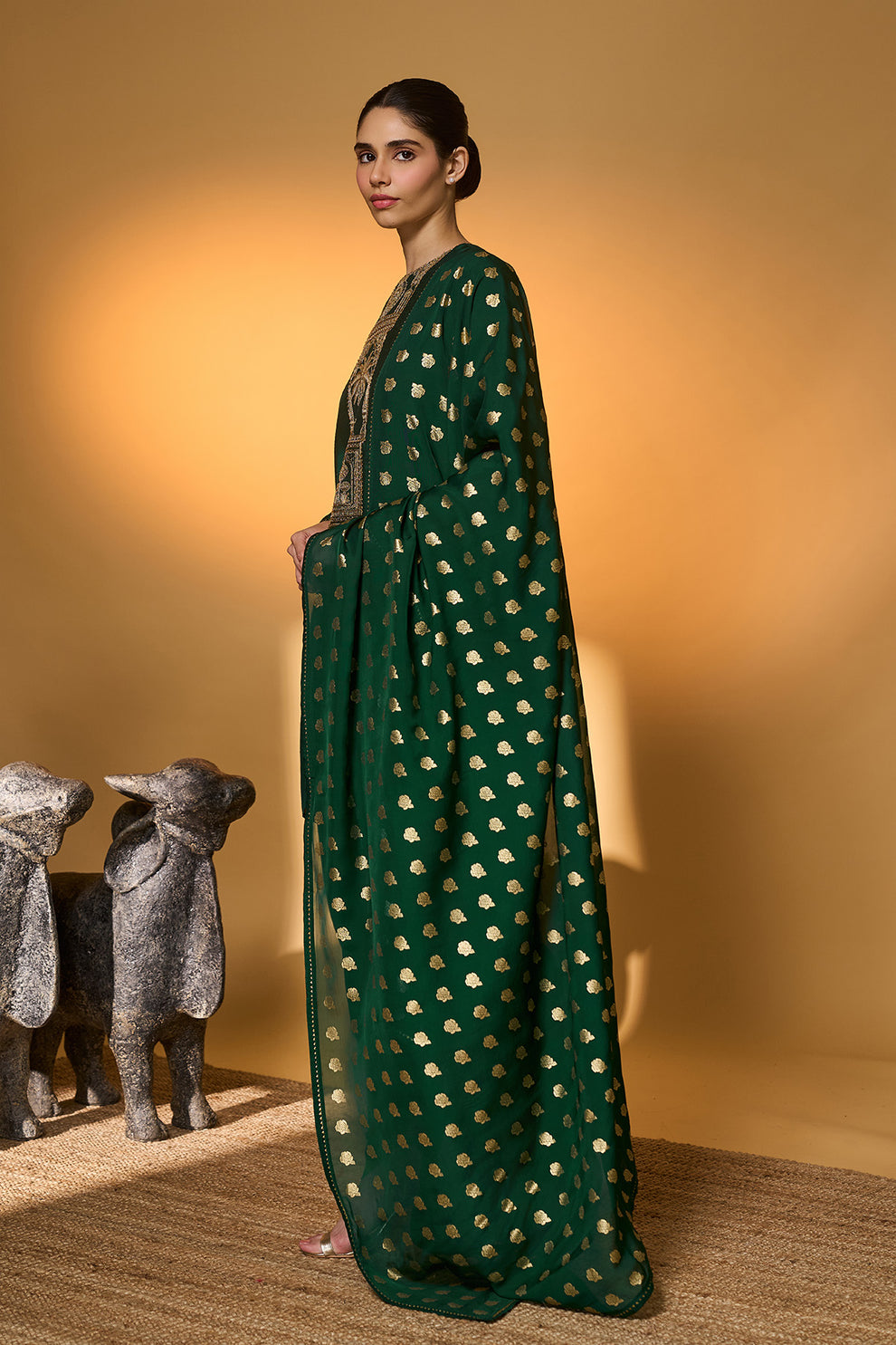 Masava Masava - Bottle green saree - Lilly's Boutique London