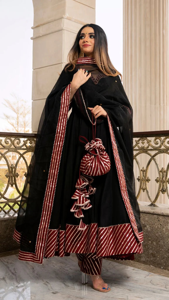 indian clothes uk, india clothing, indian outfit women, indian clothes online uk, dress indian, indian dresses uk, indian lehengas, gown india, traditional indian dresses, dresses for wedding wear, dresses for cocktail, wedding outfits indian, anarkali, evening dresses for party, bridal asian outfit, Lehenga, Lehnga, Shoulder veil dress, Indian partywear, Ethnic fashion, Bollywood outfit, Black Anarkali Set, Maroon Potli, Cotton Anarkali Set, Silk Anarkali Set