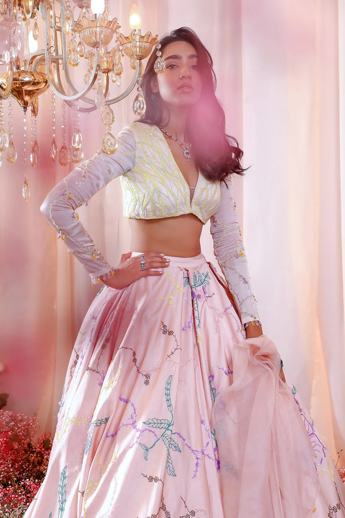 indian clothes uk, india clothing, indian outfit women, indian clothes online uk, dress indian, indian dresses uk, gown india, traditional indian dresses, dresses for wedding wear, dresses for cocktail, wedding outfits indian, anarkali, evening dresses for party, bridal asian outfit, Shoulder veil dress, Indian partywear, Ethnic fashion, Bollywood outfit