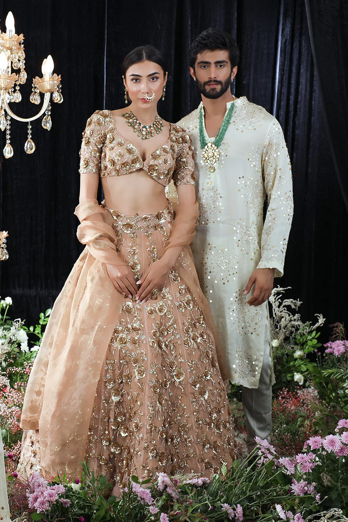 indian clothes uk, india clothing, indian outfit women, indian clothes online uk, dress indian, indian dresses uk, gown india, traditional indian dresses, dresses for wedding wear, dresses for cocktail, wedding outfits indian, anarkali, evening dresses for party, bridal asian outfit, Shoulder veil dress, Indian partywear, Ethnic fashion, Bollywood outfit