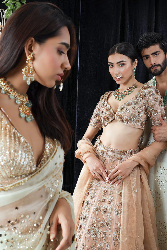 indian clothes uk, india clothing, indian outfit women, indian clothes online uk, dress indian, indian dresses uk, gown india, traditional indian dresses, dresses for wedding wear, dresses for cocktail, wedding outfits indian, anarkali, evening dresses for party, bridal asian outfit, Shoulder veil dress, Indian partywear, Ethnic fashion, Bollywood outfit
