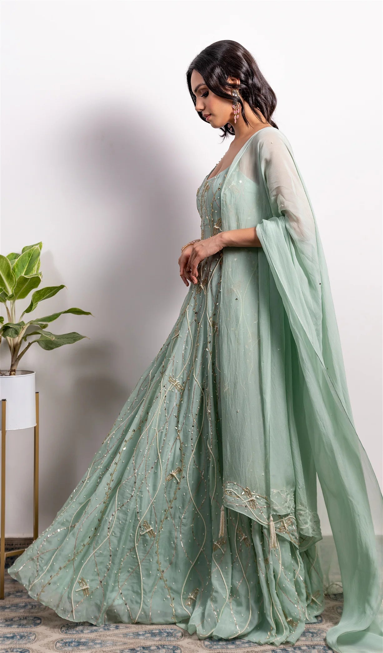 Silky Bindra - Green Panelled Anarkali Set - Lillys Boutique London - Lilly's Boutique London Silky Bindra - Green Panelled Anarkali Set - Lillys Boutique London - Lilly's Boutique London